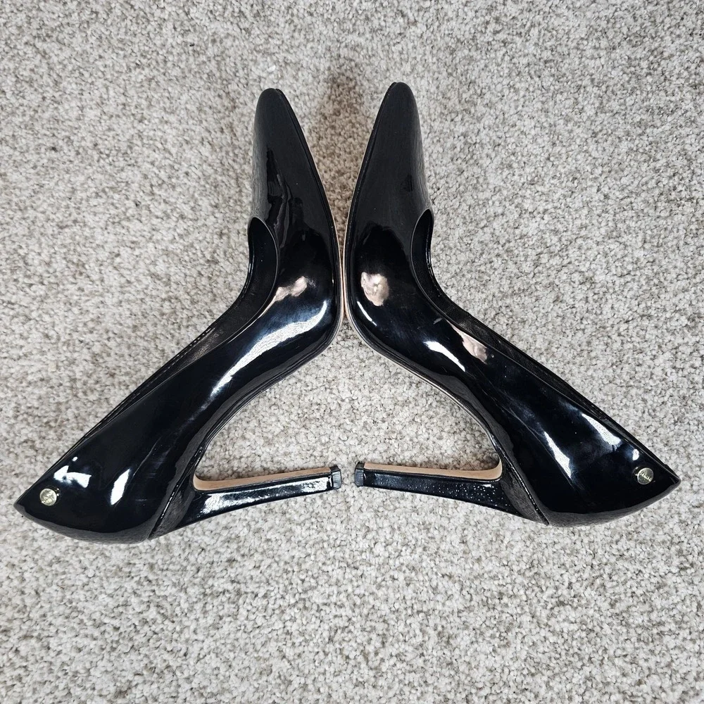Calvin Klein Brady Patent Black Pointed‎ Toe Stiletto Pumps Women's Size 8M